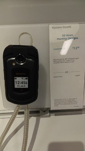 Cell Phone Store «AT&T Authorized Retailer», reviews and photos, 55 McHenry Rd, Buffalo Grove, IL 60089, USA