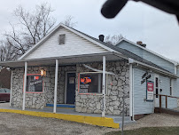 Larry's hair design - Photo 3 - Car repair in Evansville, IN, Evansville