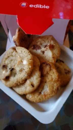 Gift Shop «Edible Arrangements», reviews and photos, 340 Oyster Point Rd #104, Newport News, VA 23602, USA