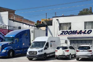 ZOOMALO Moving & Storage image