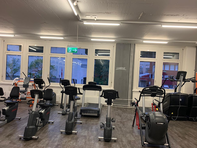 Rezensionen über Old School Gym 24 in Zürich - Fitnessstudio