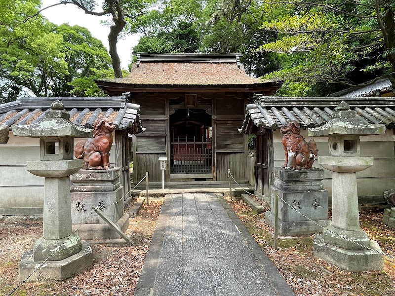 御剱八幡宮