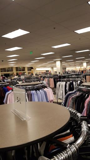 Department Store «Nordstrom Rack in Tampa», reviews and photos, 1702 N Dale Mabry Hwy, Tampa, FL 33607, USA