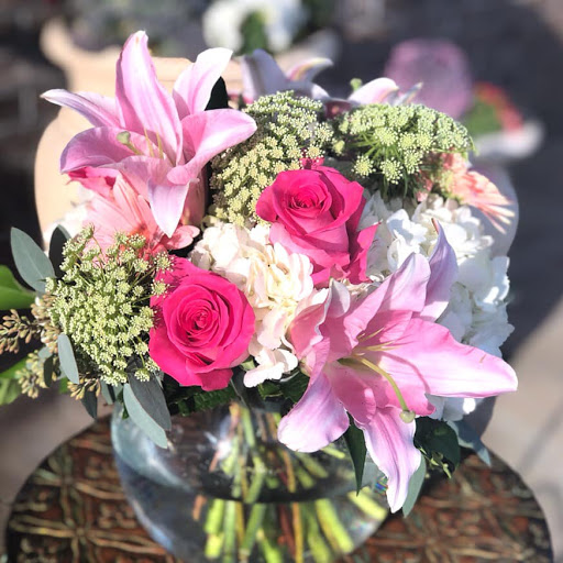 Florist «Classic Florist & Home Decor LLC», reviews and photos, 913 Hillcrest Pkwy, Dublin, GA 31021, USA