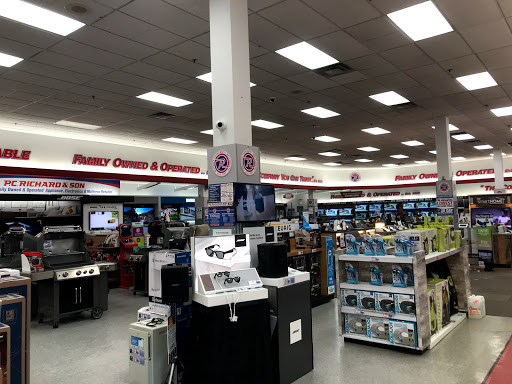 Appliance Store «P.C. Richard & Son», reviews and photos, 713 Hillside Avenue, New Hyde Park, NY 11040, USA