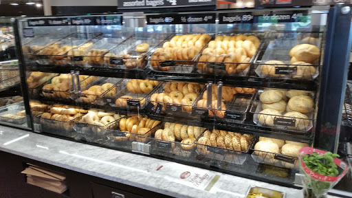 Supermarket «Market 32», reviews and photos, 990 Torringford St, Torrington, CT 06790, USA