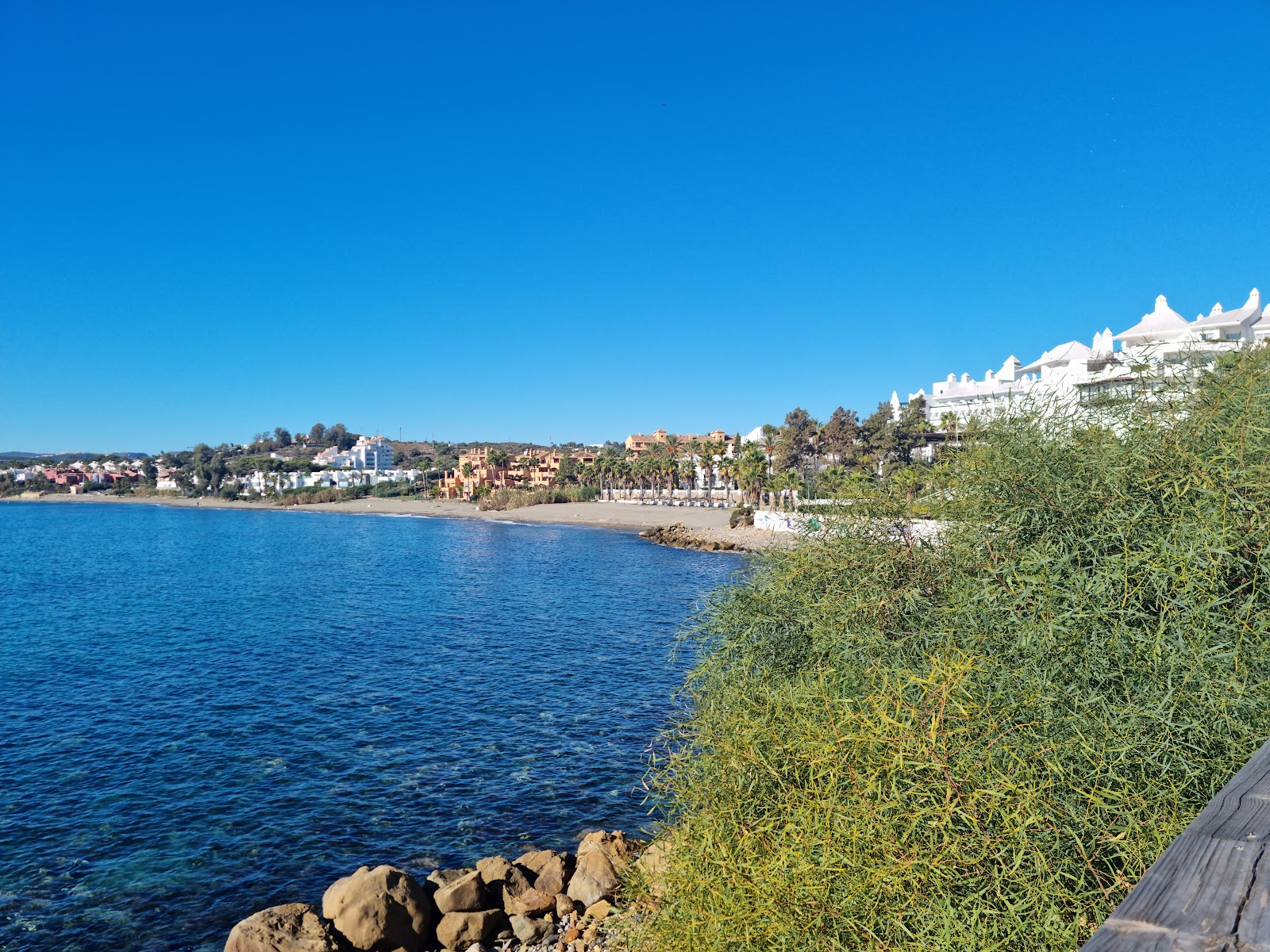 Foto von Playa de Guadalobon - beliebter Ort unter Entspannungskennern