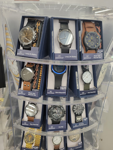 Department Store «Walmart Supercenter», reviews and photos, 8118 Perry Hills Ct, Nottingham, MD 21236, USA