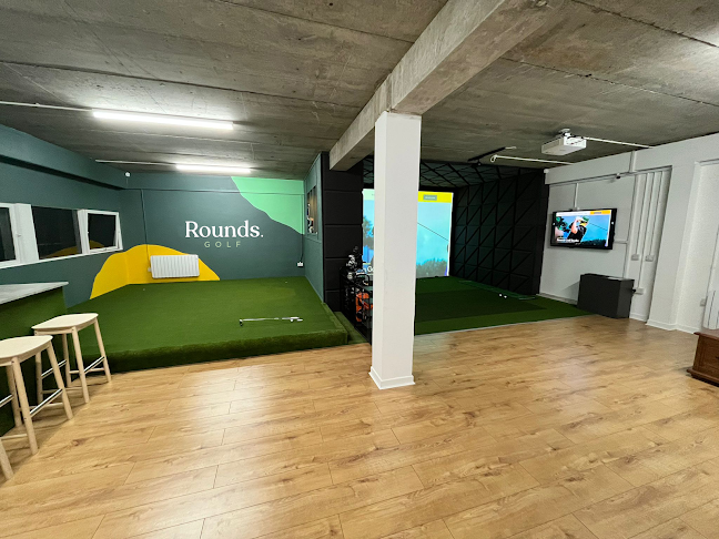 Reviews of Rounds Golf Studio in Livingston - Golf club