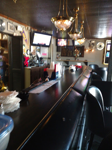 Bar «Bungalow Liquors & Lounge», reviews and photos, 3200 US-98, Panama City, FL 32401, USA