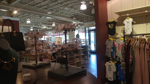 Fashion Accessories Store «Charming Charlie», reviews and photos, 516 W Silver Spring Dr, Glendale, WI 53217, USA