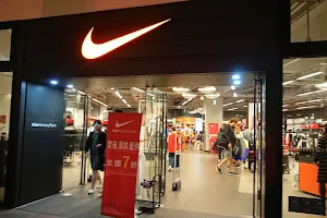 Nike Factory Store 林口三井 image