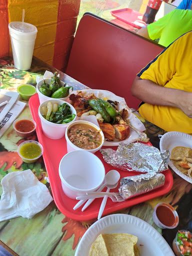 Mexican Restaurant «El Rey Del Pollo Asado», reviews and photos, 505 S Green Bay Rd, Waukegan, IL 60085, USA