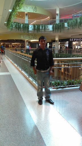 Clothing Store «Burlington Coat Factory», reviews and photos, 2035 S Robert St, West St Paul, MN 55118, USA