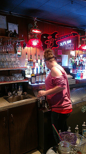 Night Club «Sylvesters Inc», reviews and photos, 723 East S East St, Broken Bow, NE 68822, USA