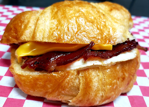 Donut Shop «Daylight Donuts», reviews and photos, 1520 Bypass Rd, Heber Springs, AR 72543, USA