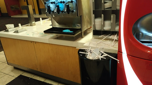 Movie Theater «AMC Showplace Machesney Park 14», reviews and photos, 1860 Anjali Way, Machesney Park, IL 61115, USA