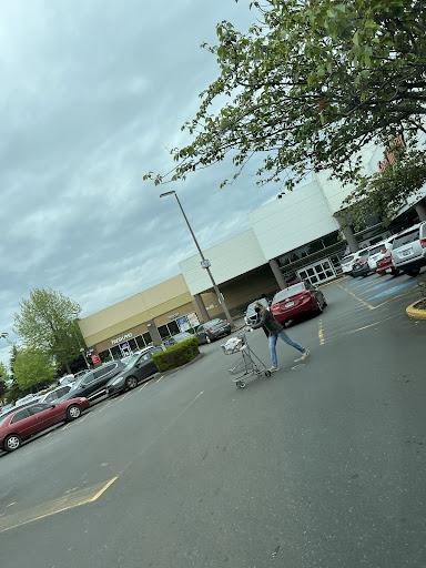 Grocery Store «Fred Meyer», reviews and photos, 700 Sleater Kinney Rd SE, Lacey, WA 98503, USA