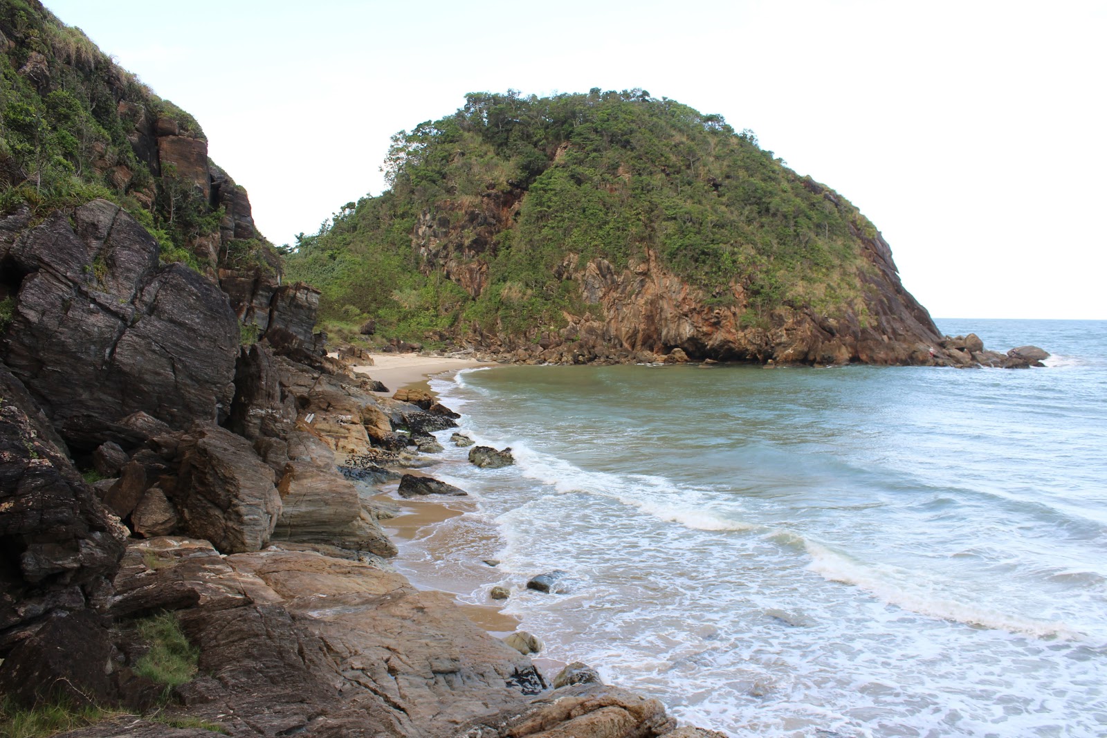 Praia do Morcego'in fotoğrafı çok temiz temizlik seviyesi ile