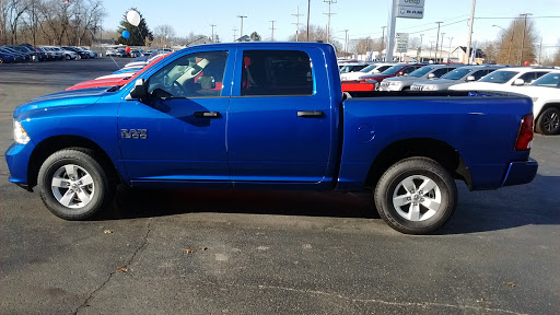 Chrysler Dealer «Tri County Chrysler Dodge Jeep SuperStore», reviews and photos, 1290 Hebron Rd, Heath, OH 43056, USA