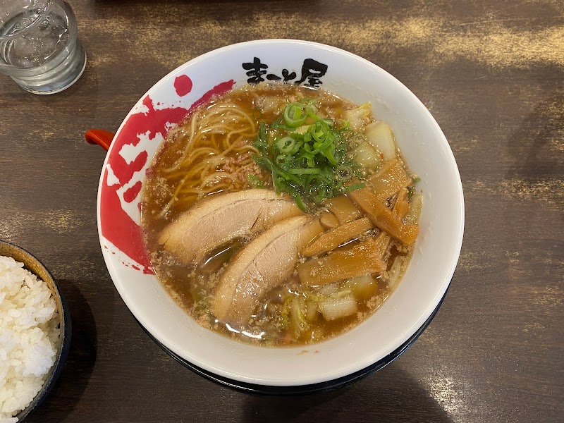 ラーメンまこと屋 箕面牧落店