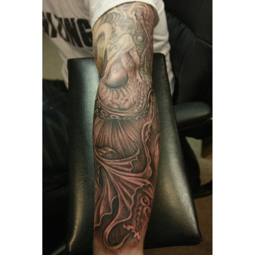 Tattoo Shop «Main Street Tattoo Studio», reviews and photos, 63 N Main St, Stewartstown, PA 17363, USA