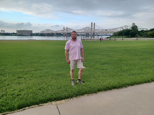 Park «Louisville Waterfront Park (Great Lawn, Harbor Lawn, Festival Plaza)», reviews and photos, 231 Witherspoon St, Louisville, KY 40202, USA