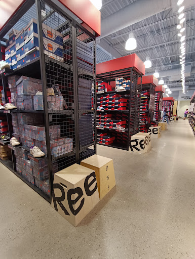 Shoe Store «Reebok Outlet», reviews and photos, 6974 Gateway Blvd E, El Paso, TX 79915, USA