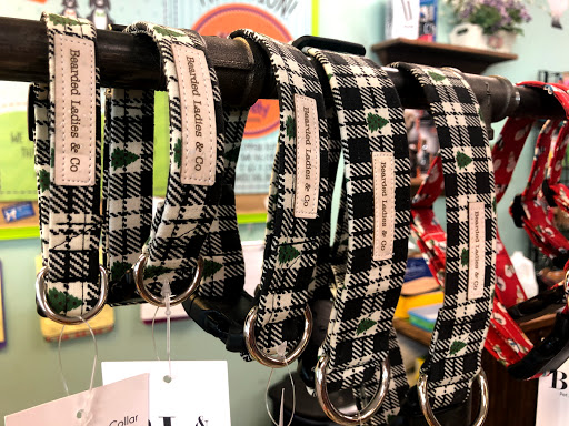 Pet Supply Store «Stately Pet Supply», reviews and photos, 515 S State St, Clarks Summit, PA 18411, USA