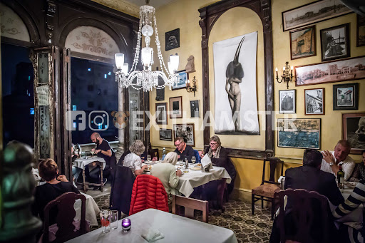 Restaurants with private dining rooms in Havana