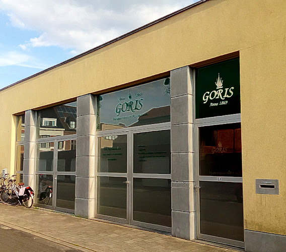 Goris Antiek&restauratie - Meubelwinkel