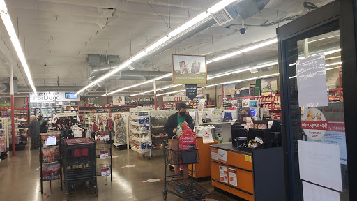 Pet Supply Store «Pet Food Express», reviews and photos, 3910 Middlefield Rd, Palo Alto, CA 94303, USA