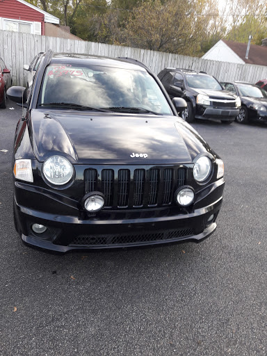 Car Dealer «Lewis Avenue Auto Sales Inc», reviews and photos, 38280 N Sheridan Rd, Beach Park, IL 60087, USA