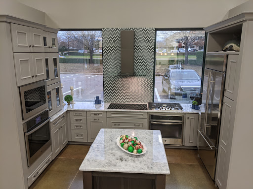 Factory Builder Stores, 512 E Dallas Rd #500, Grapevine, TX 76051, USA, 