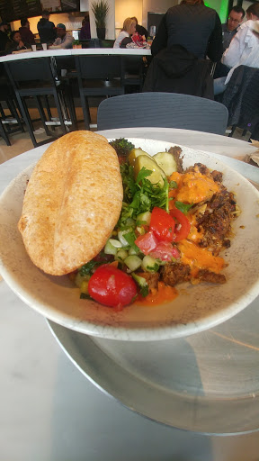 Shopping Mall «North & Sheffield Commons», reviews and photos, 1000 W North Ave, Chicago, IL 60642, USA