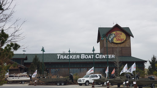 Sporting Goods Store «Bass Pro Shops», reviews and photos, 1 Bass Pro Dr, Bristol, TN 37621, USA