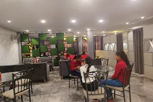 The Foodies cafe & restaurant Kharsia image