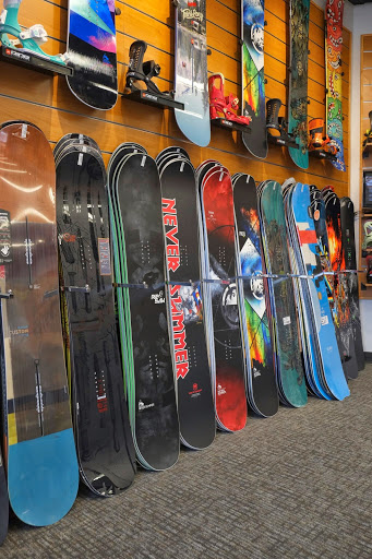 Ski Rental Service «Christy Sports - Ski & Patio», reviews and photos, 182 Avon Rd, Avon, CO 81620, USA