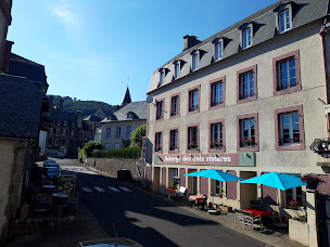 Photo n°14 de Auberge Des Trois Rivieres à Condat ()
