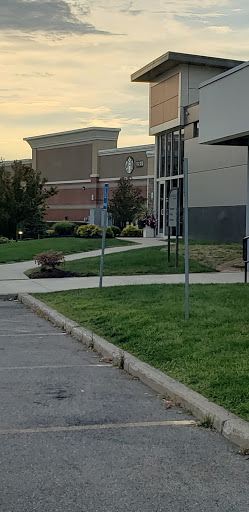 Coffee Shop «Starbucks», reviews and photos, 4255 Genesee St #100, Cheektowaga, NY 14225, USA