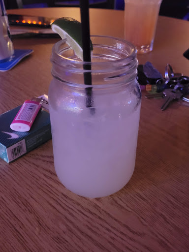 Sports Bar «Pinheads Jeffery Lanes», reviews and photos, 125 N Wolf Rd, Wheeling, IL 60090, USA