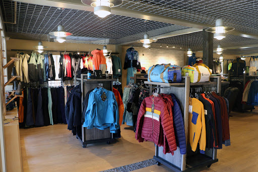 Ski Rental Service «Pinnacle Ski And Sports», reviews and photos, 3391 Mountain Rd, Stowe, VT 05672, USA