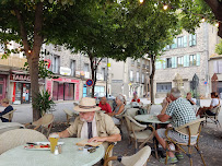 Atmosphère du Restaurant Le Commerce à Agde - n°10
