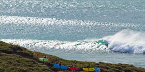 Mahi-Mahi Surf School, école et cours de surf