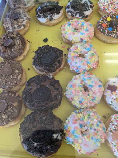 Donut Shop «Donut Star», reviews and photos, 601 W Washington St, San Diego, CA 92103, USA