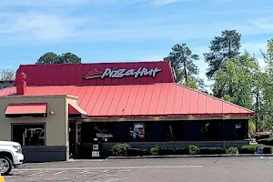 Pizza Hut image