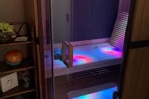 Infrared Light Sauna Studio image