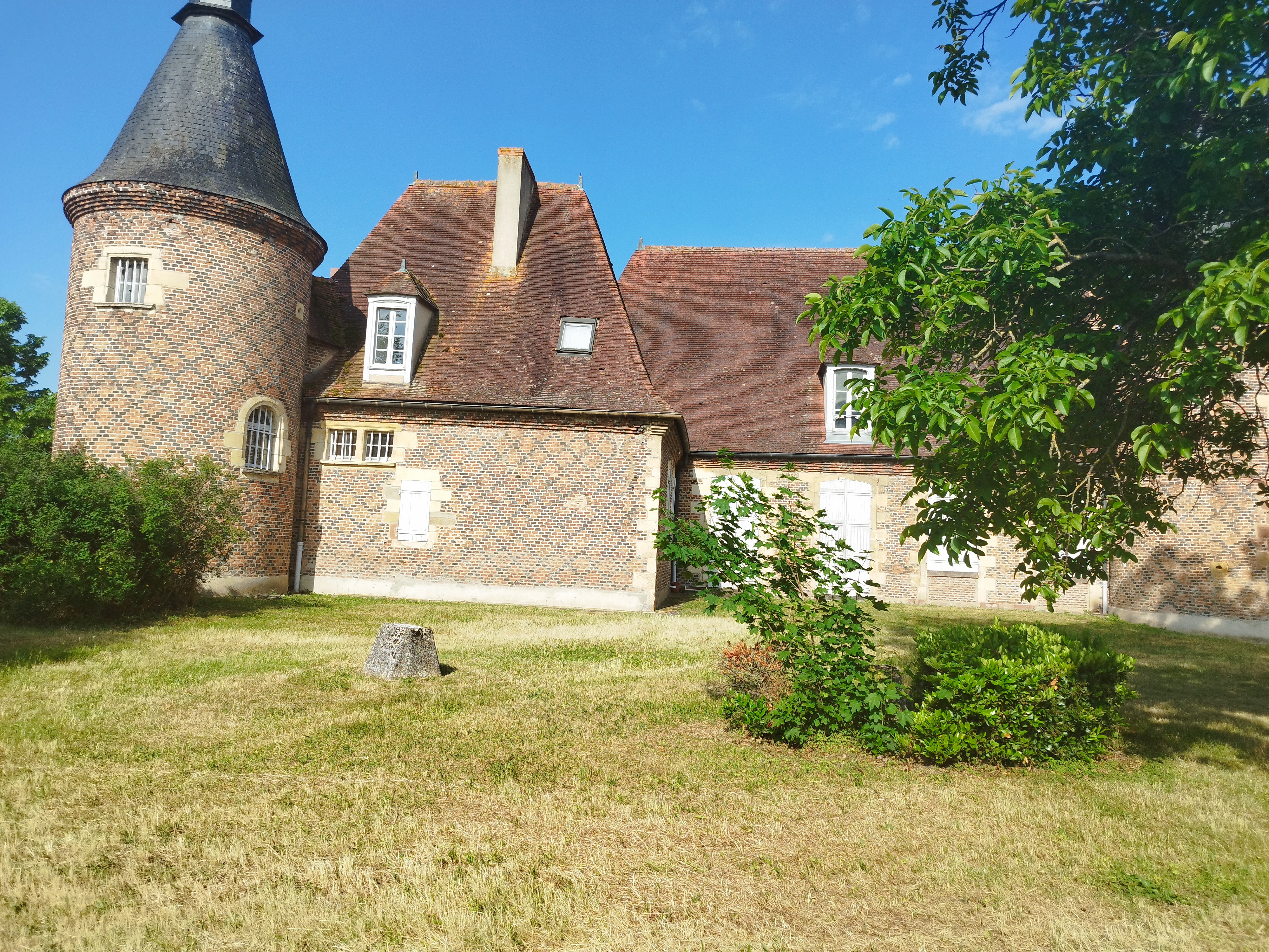 Photo n° 9 de l'avis de Salomon.a fait le 04/06/2023 à 15:28