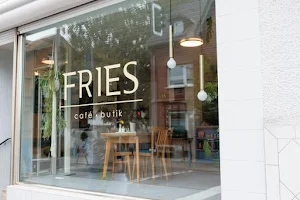 Fries Café • Butik image