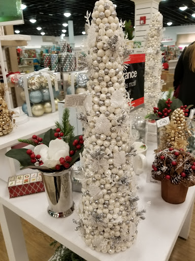 Department Store «T.J. Maxx & HomeGoods», reviews and photos, 6625 N Davis Hwy, Pensacola, FL 32504, USA